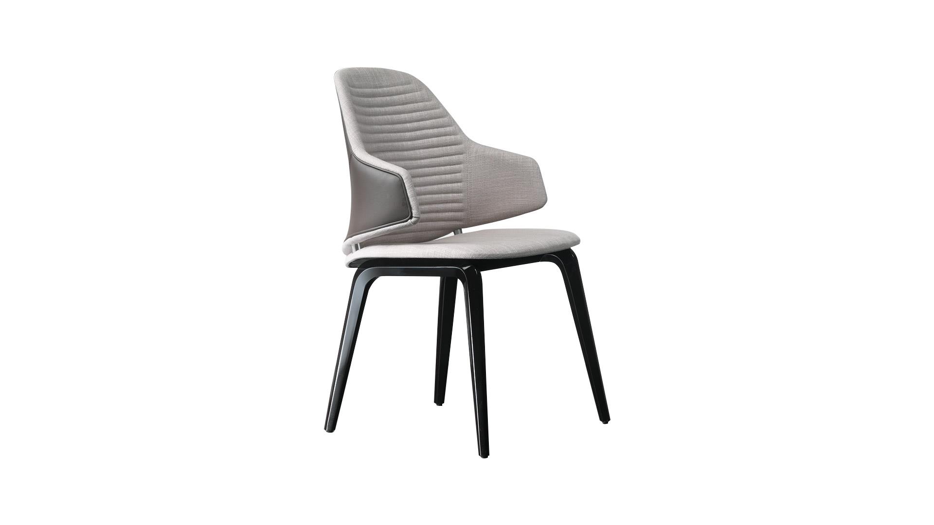 VELA CHAIR餐椅